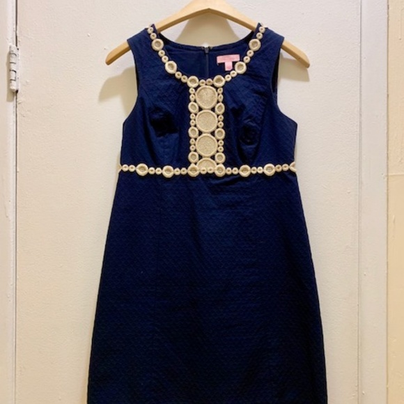 Lilly Pulitzer Navy Rosie Lace Detail Shift Dress - Picture 1 of 3
